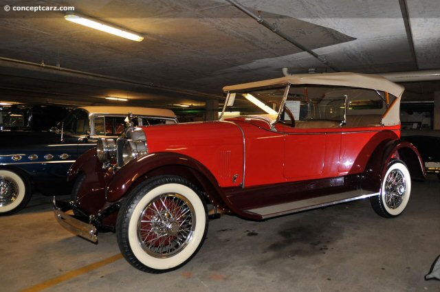 Duesenberg Straight Eight